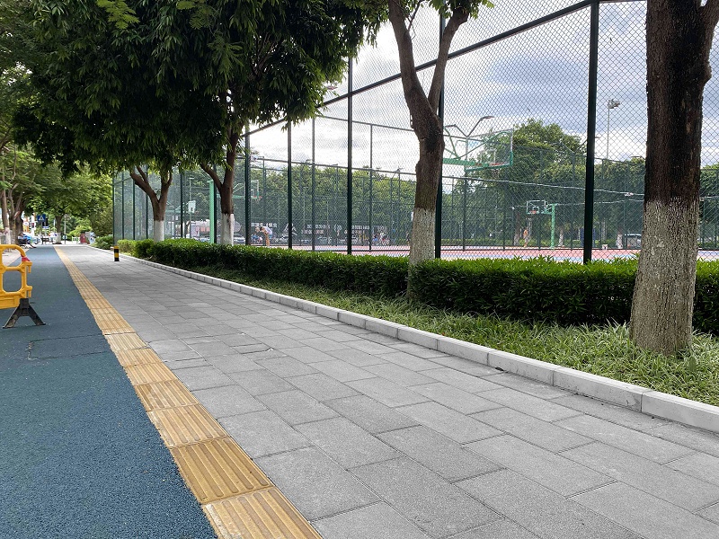 道路改造仿石透水磚