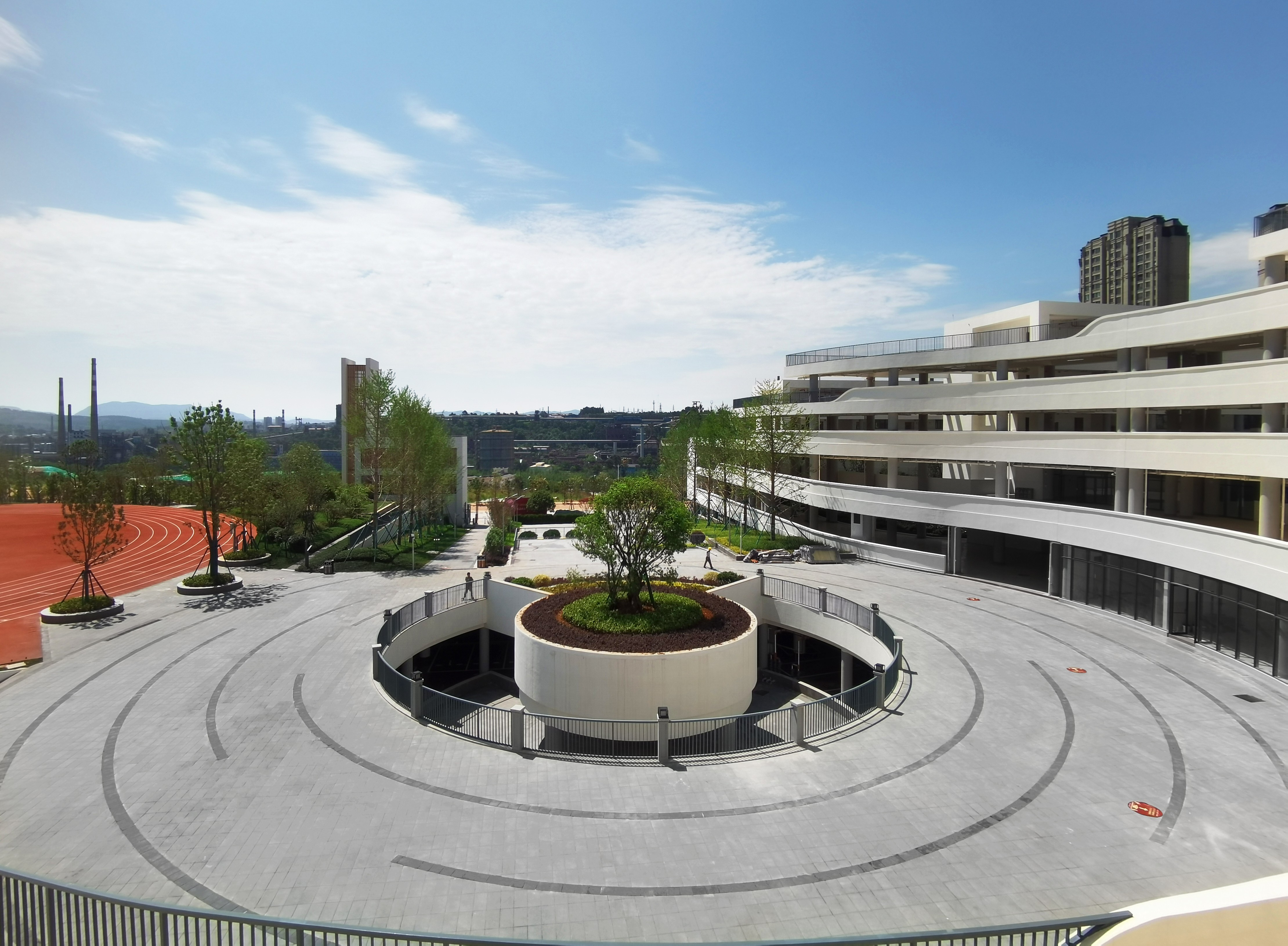 安寧中心大屯新校區(qū)項目采用筑輝仿石透水PC磚