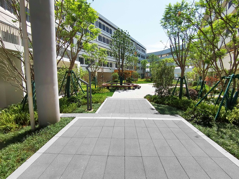 地面鋪裝透水PC磚